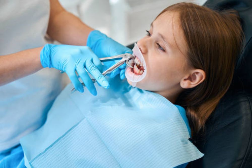 is-tooth-extraction-safe-for-children-and-seniors