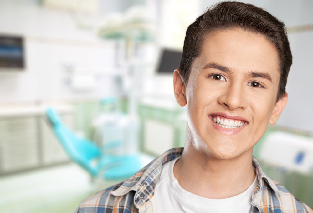 cosmetic dentistry options for a youthful smile